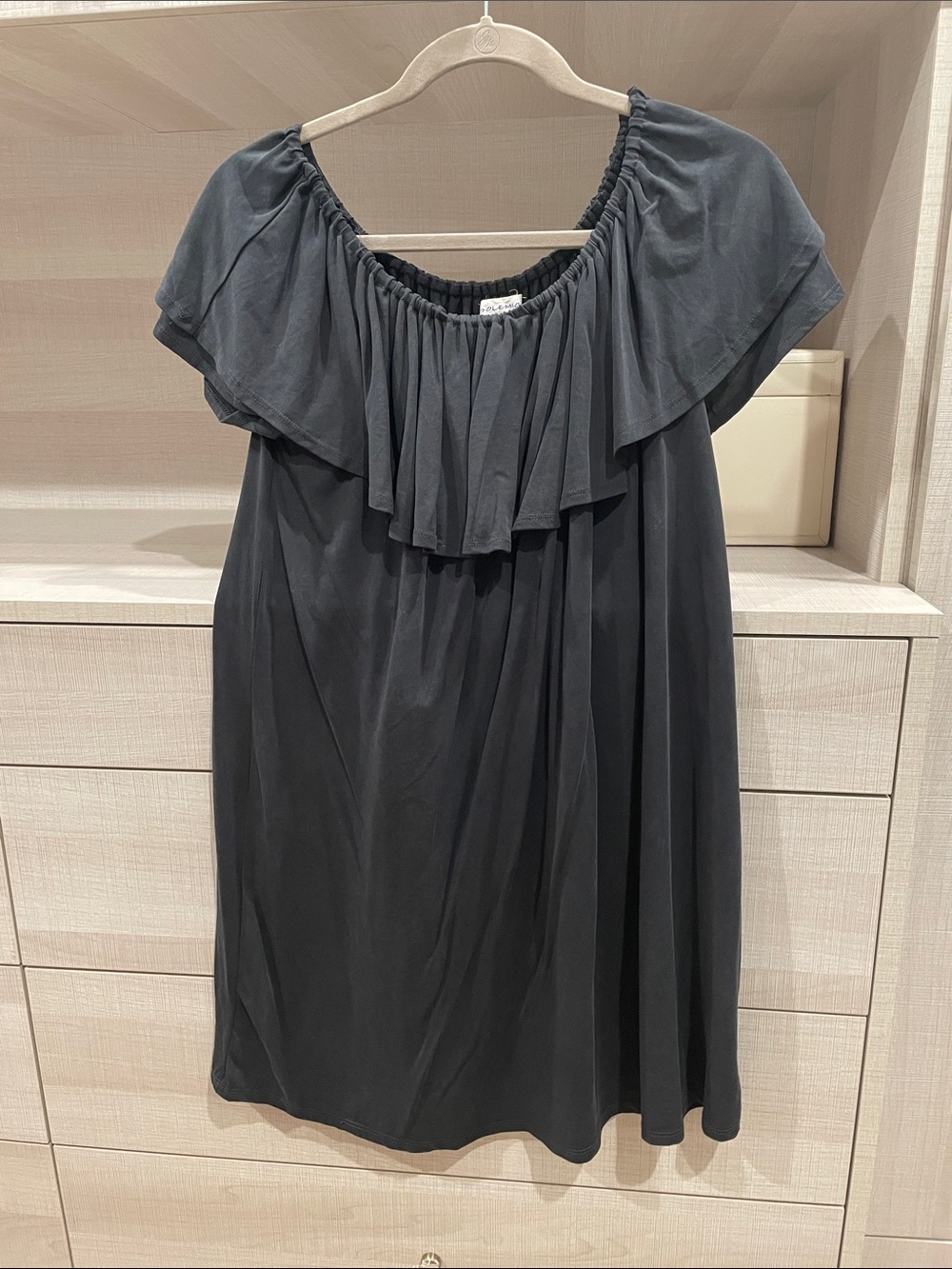 Solemio Black Off-Shoulder Ruffle Midi Dress